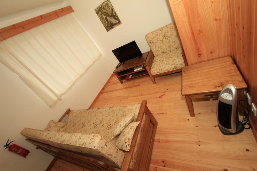 Casa Branca Da Vaquinha Villa อังกรา ดู เอโรอิสโม ภายนอก รูปภาพ